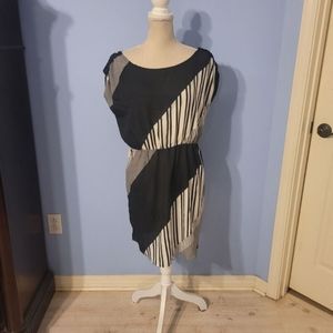 Bee Stitched Large Womens Dress